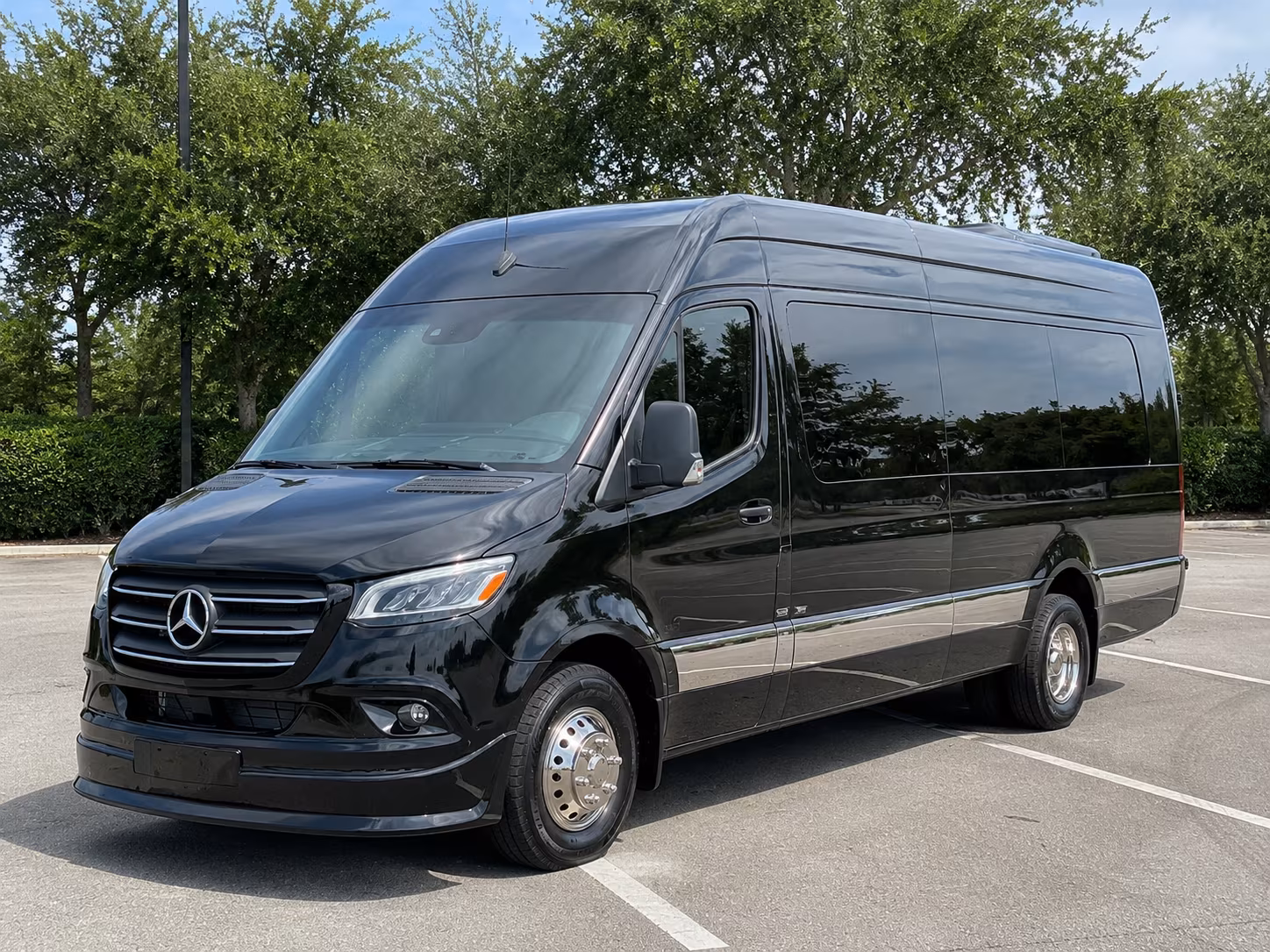 find the perfect transportation for your next corporate event 2