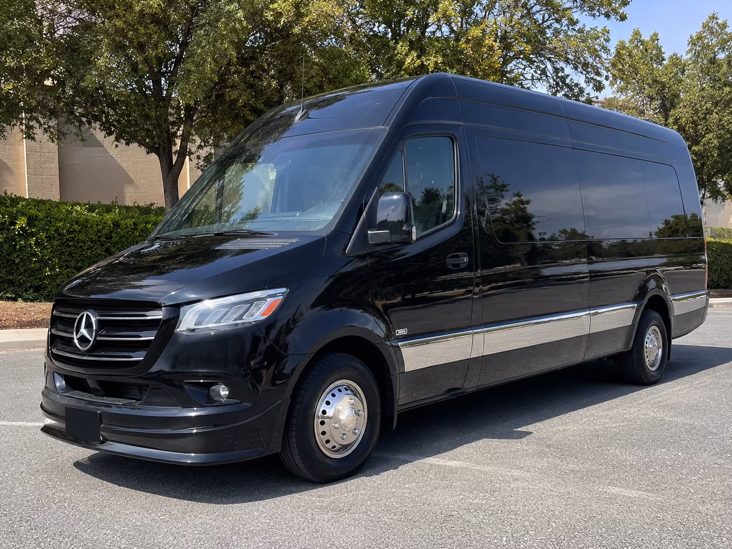 find the perfect transportation for your next private event 4